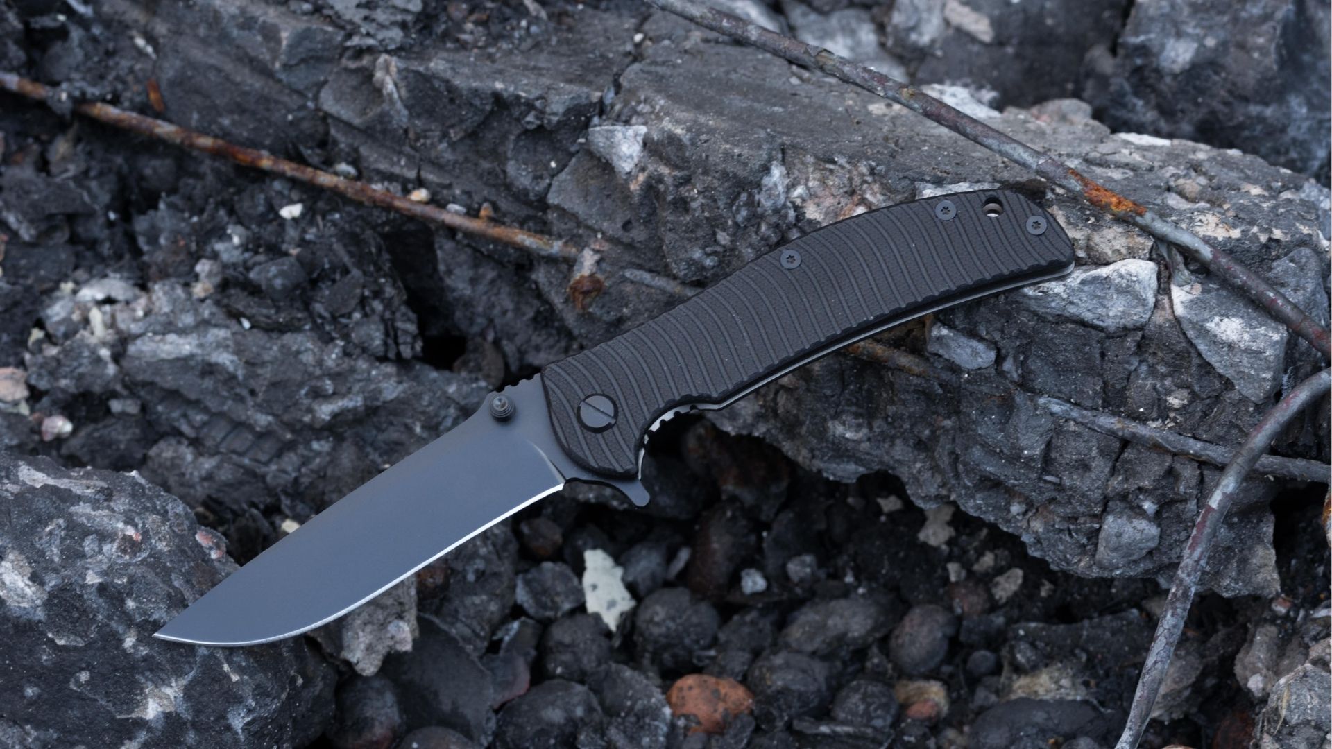 Blade HQ Shop -CRKT Knives Shop Beige and Brown Minimalist Fashion Presentation 3